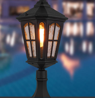 金银川路街道柱头灯