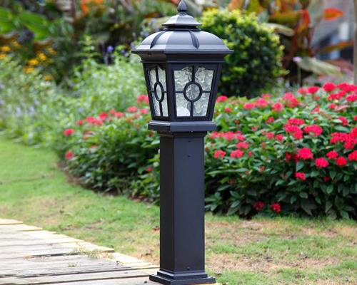 金银川路街道草坪灯