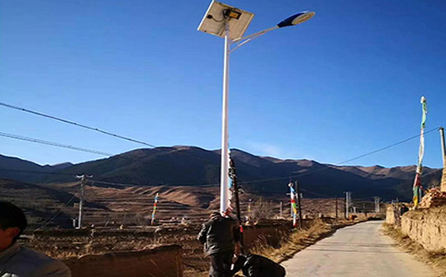 金银川路街道智慧路灯安装必备设计要素：打造高效智能的城市照明系统
