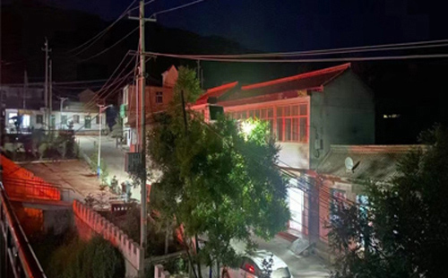 金银川路街道太阳能路灯在暴雪天气下的应对策略