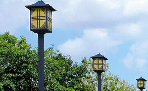 金银川路街道庭院灯安装间距与布灯设计全解析