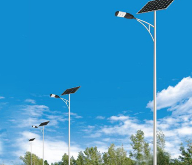 金银川路街道太阳能路灯维护时，这些细节别忽略！